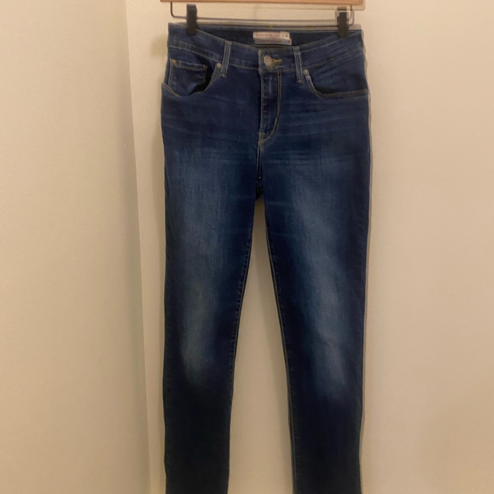 Levis skinny Blue Jeans